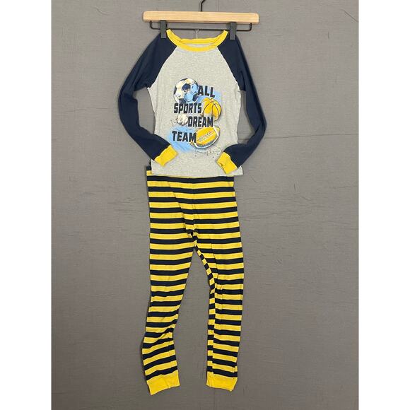 Member's Mark Boys  Pajama  set  size 8 with “ all sports dreams team” print - Picture 1 of 4